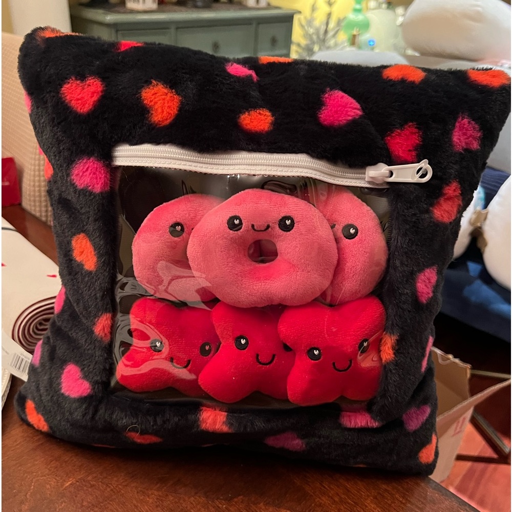 Squishmallows Valentines Tik Tac Toe game with Velcro